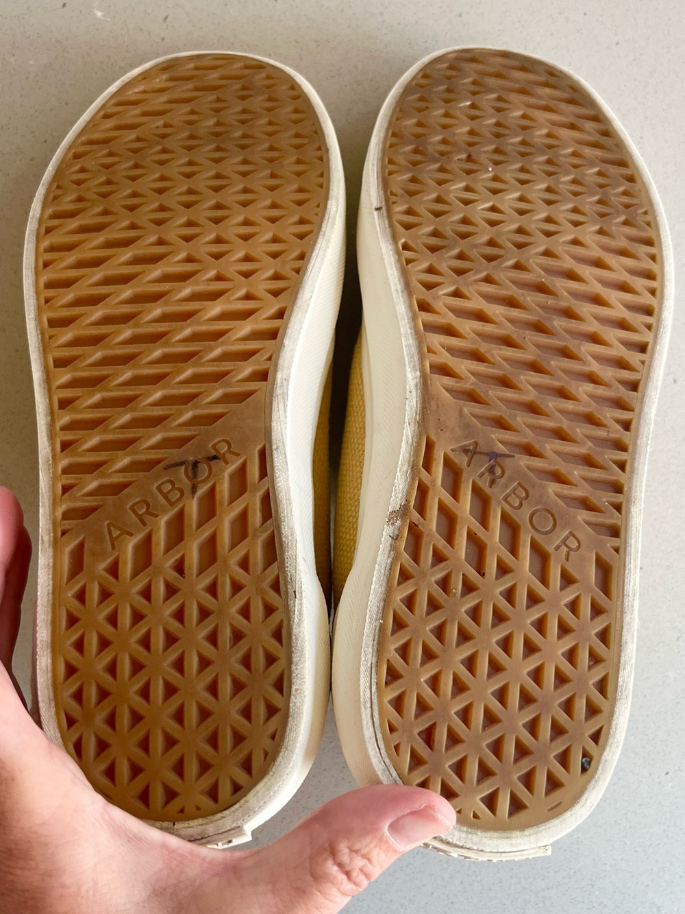 Arbor Legacy Yellow Lace Up Canvas Sneakers Shoes Women’s Size 6.5 - Picture 10 of 12